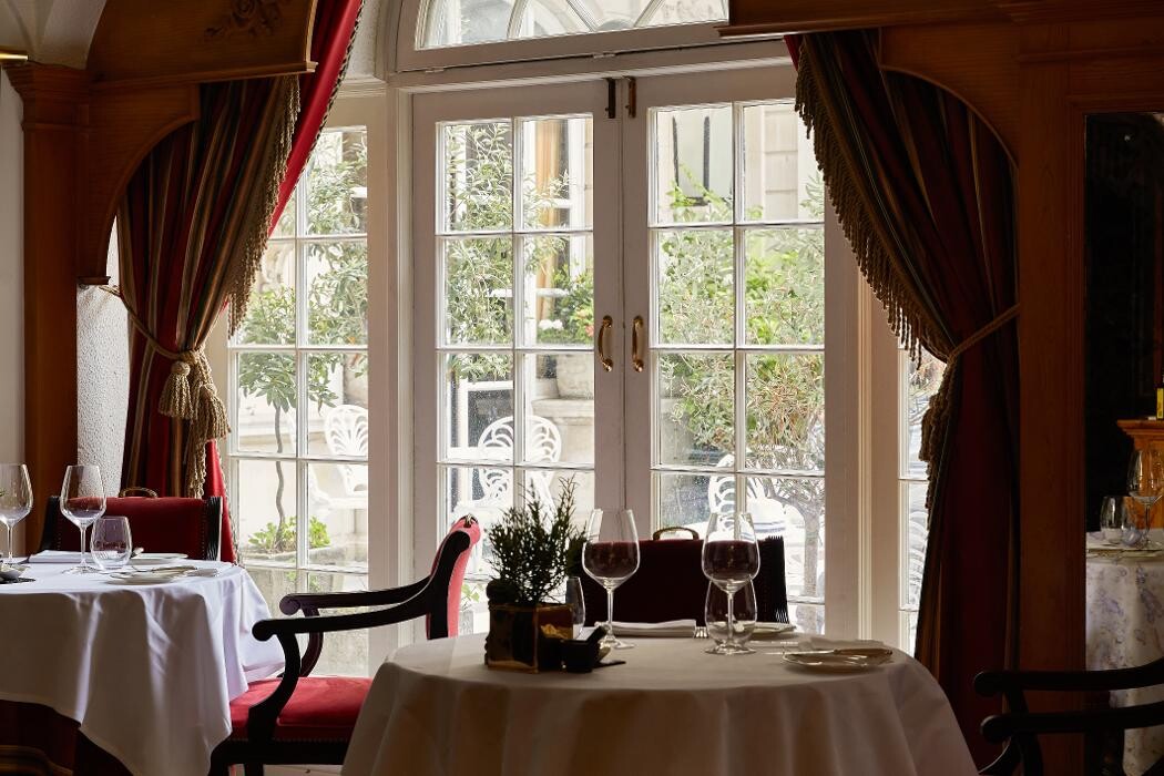 Images Butlers Restaurant