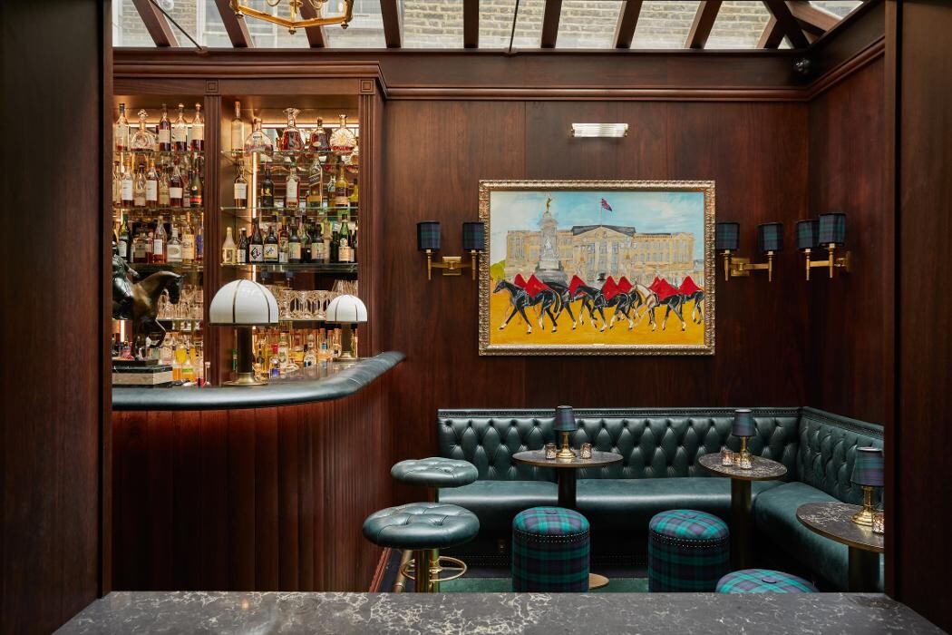 Images Stables Bar