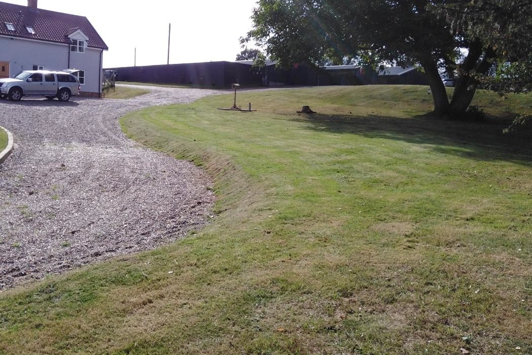 Images Grounds & Gardens