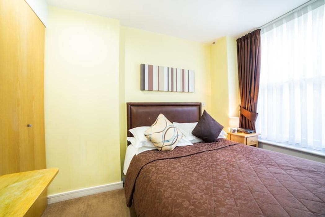 Images OYO The Cleveland Hotel