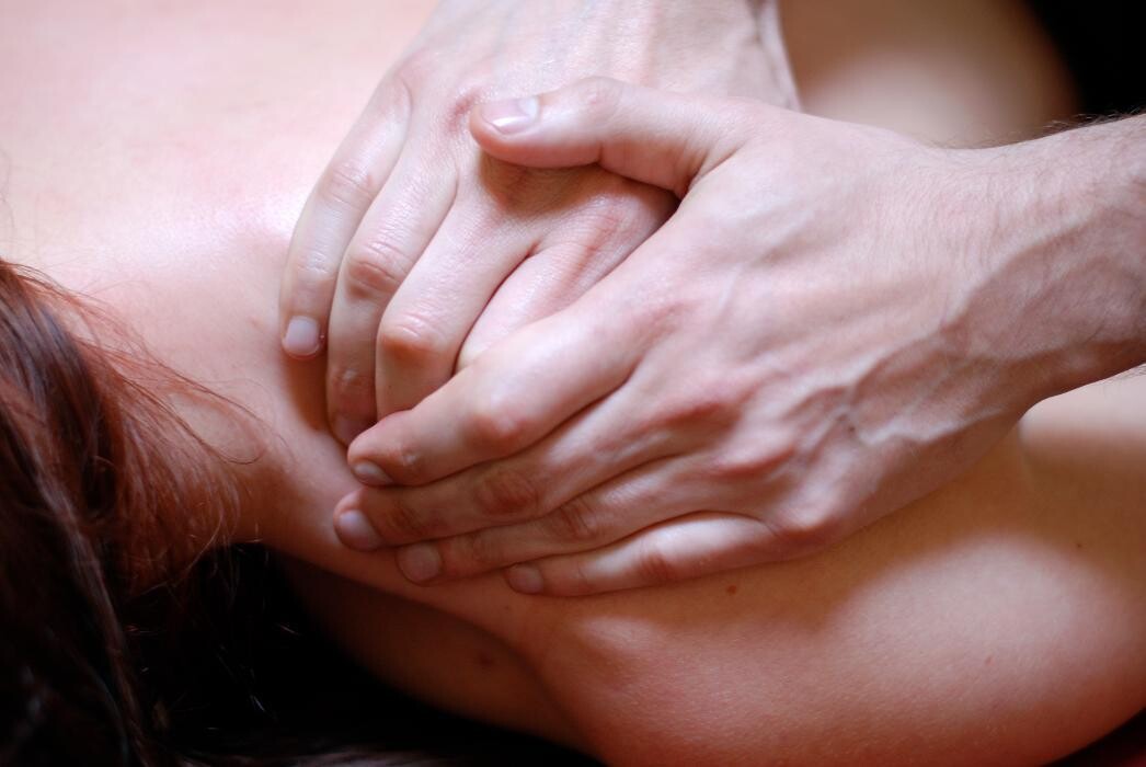 Images Lushington Chiropractic Ltd