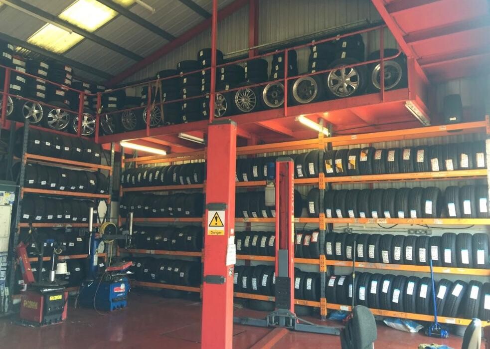 Images Ace Mobile Tyres