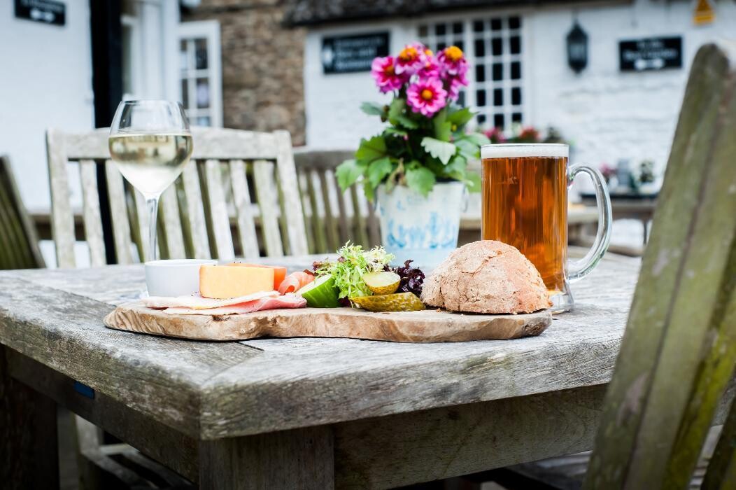 Images The Acorn Inn