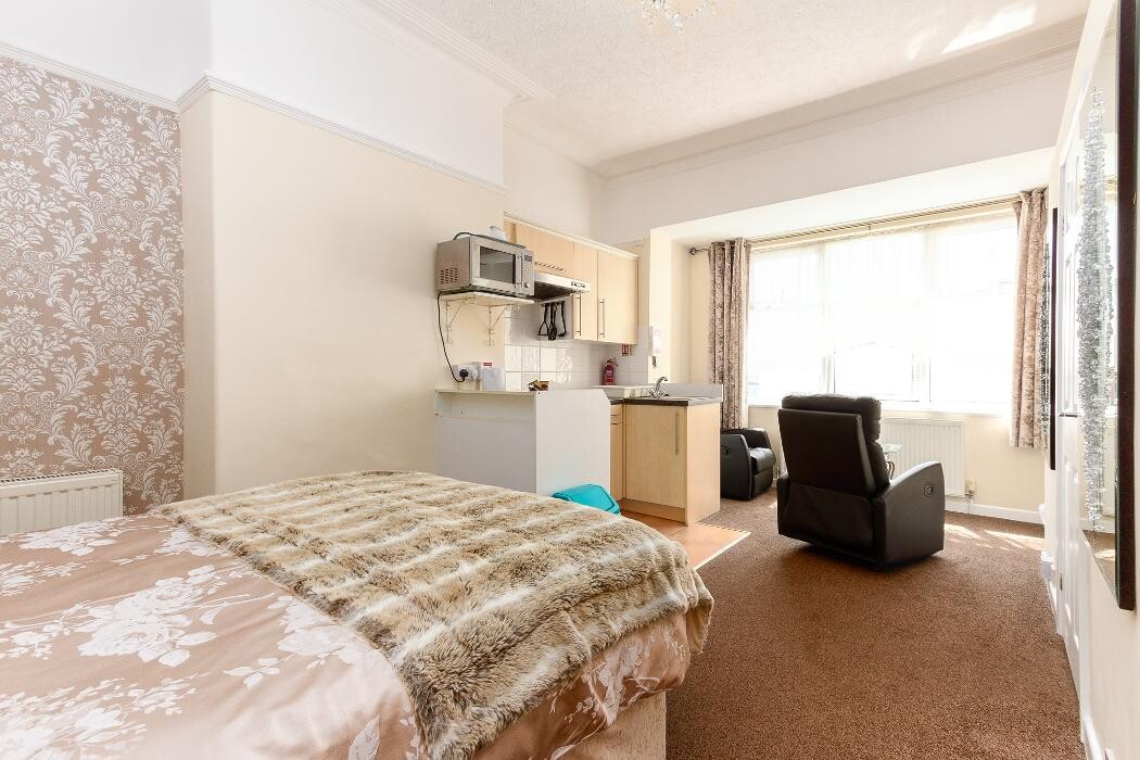 Images Beachcliffe Holiday Apartments