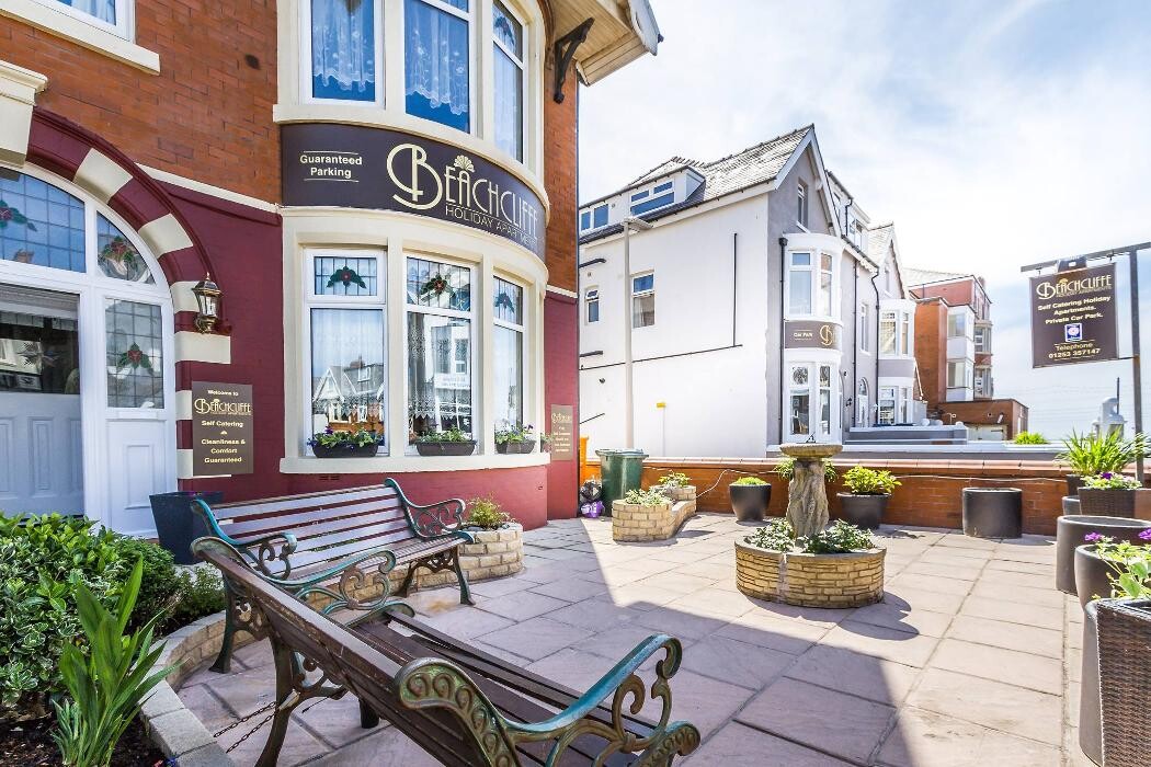 Images Beachcliffe Holiday Apartments