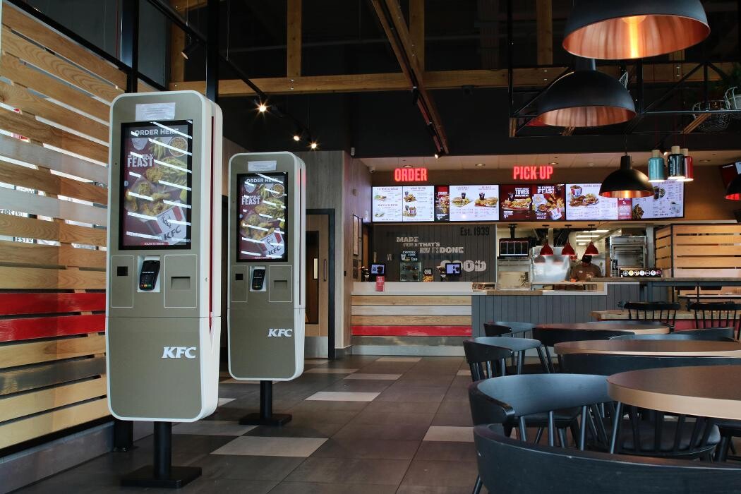 Images KFC Gatwick Airport