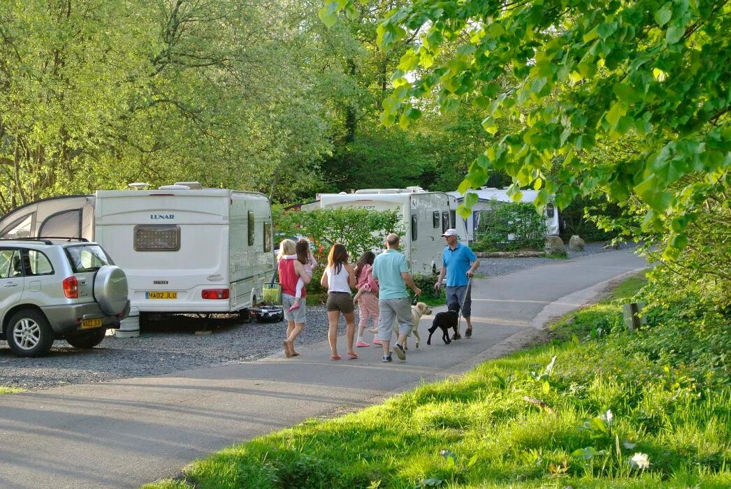 Images Hill of Oaks Caravan & Lodge Park