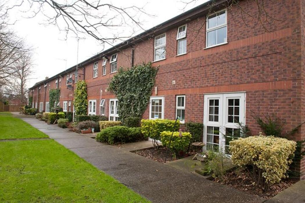 Images Eaton Court care home - Orchard
