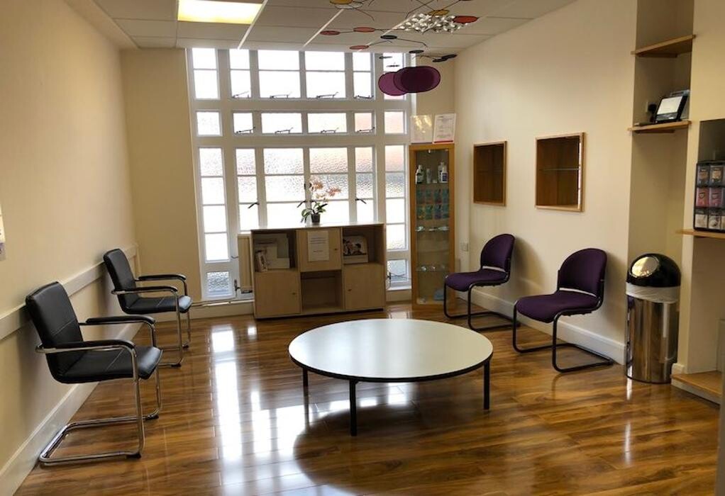 Images HW Dental Centre