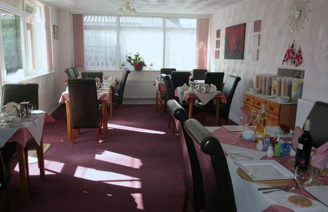 Images The Swiss Cottage Shanklin