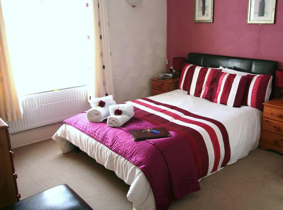 Images The Swiss Cottage Shanklin