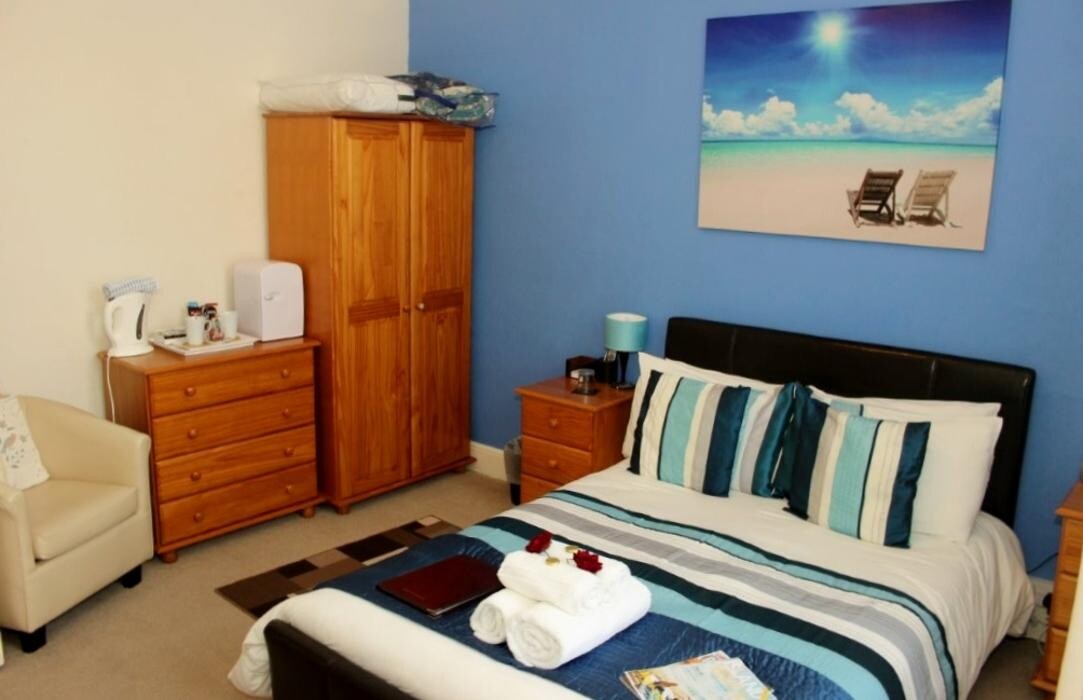 Images The Swiss Cottage Shanklin