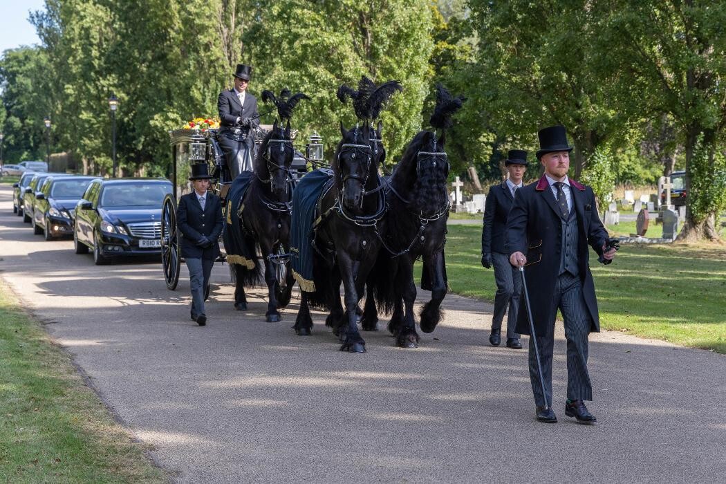 Images Rowland Brothers Funeral Directors