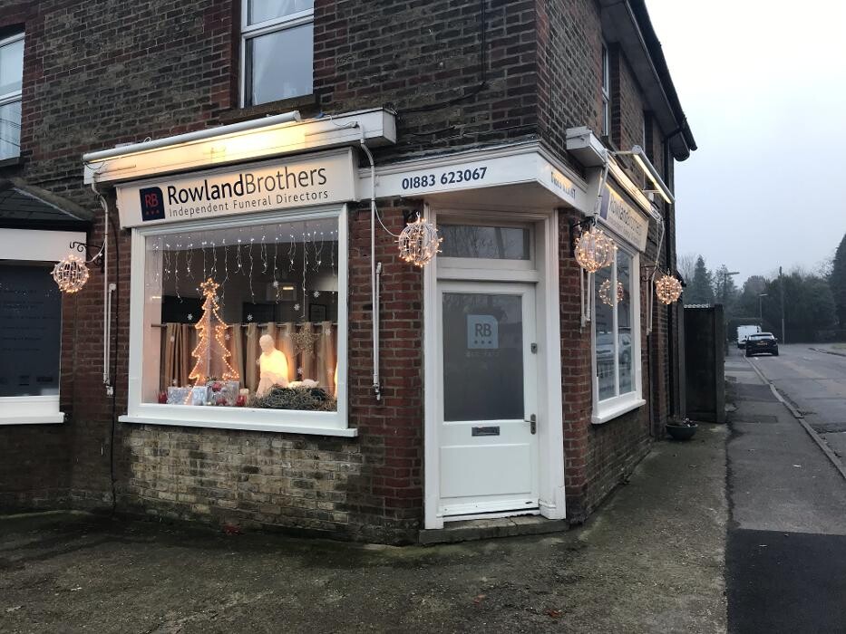 Images Rowland Brothers Funeral Directors