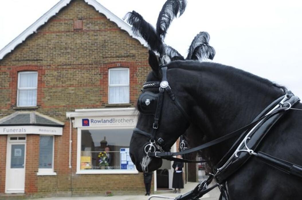 Images Rowland Brothers Funeral Directors