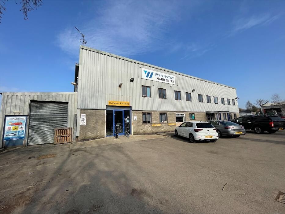 Images Wynnstay Stores