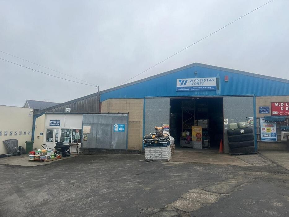 Images Wynnstay Stores