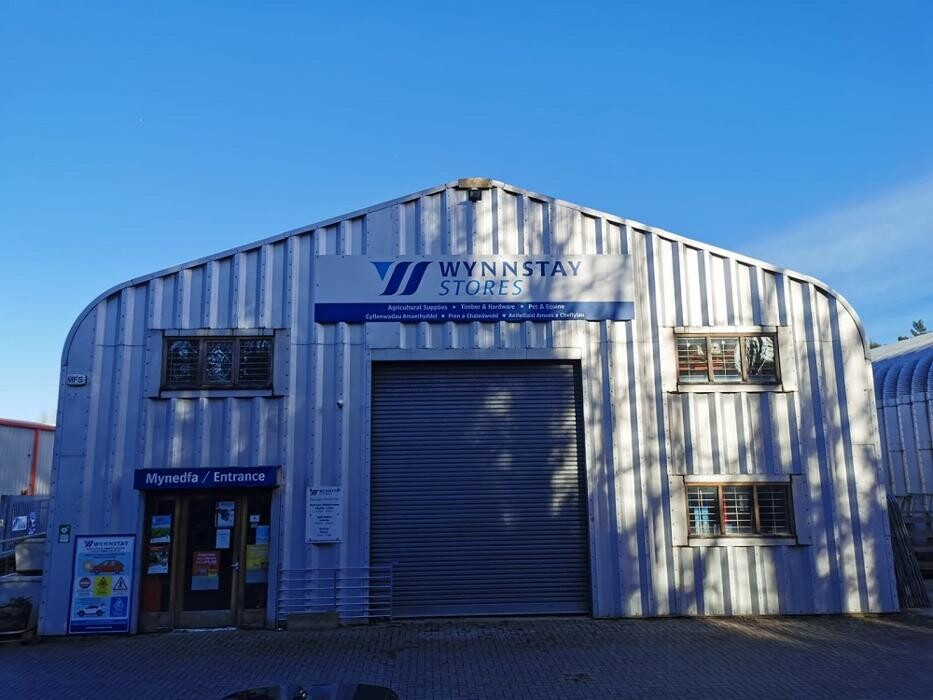 Images Wynnstay Stores