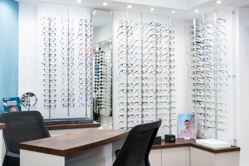 Images Monnow Eyecare