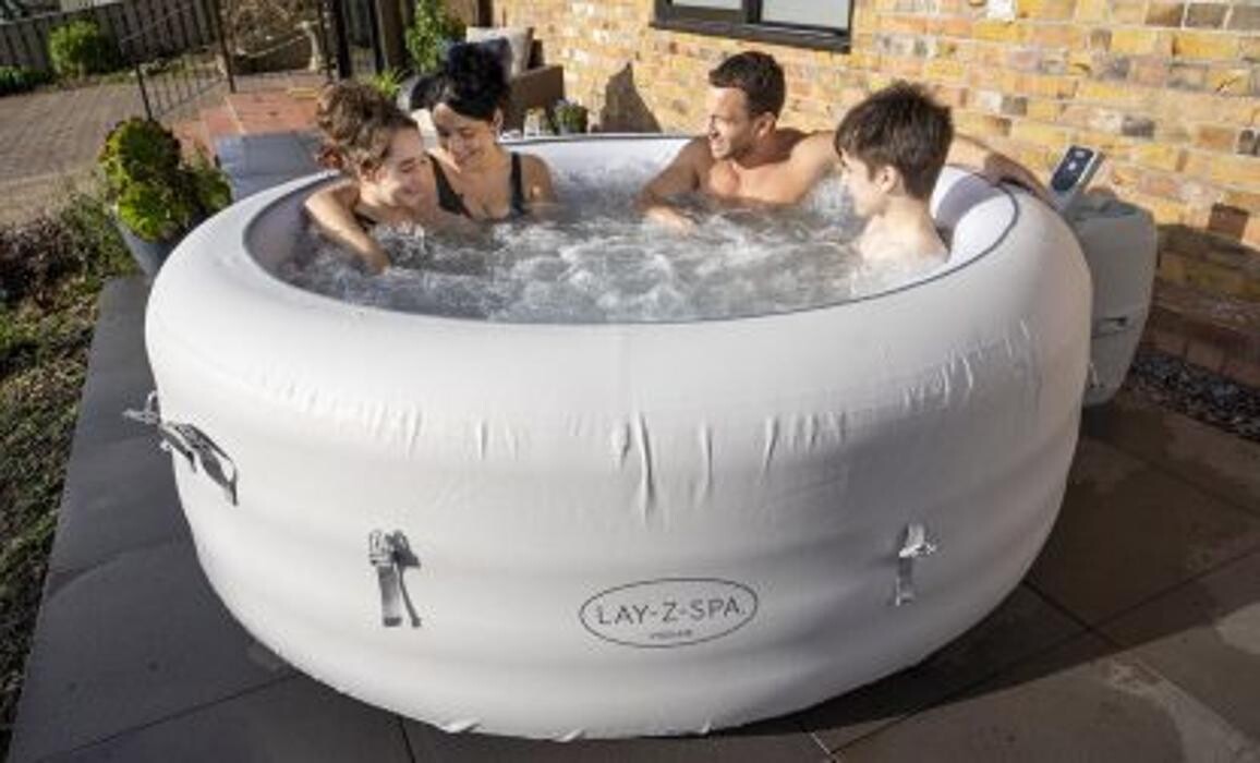 Images THE HOT TUB RENTAL COMPANY