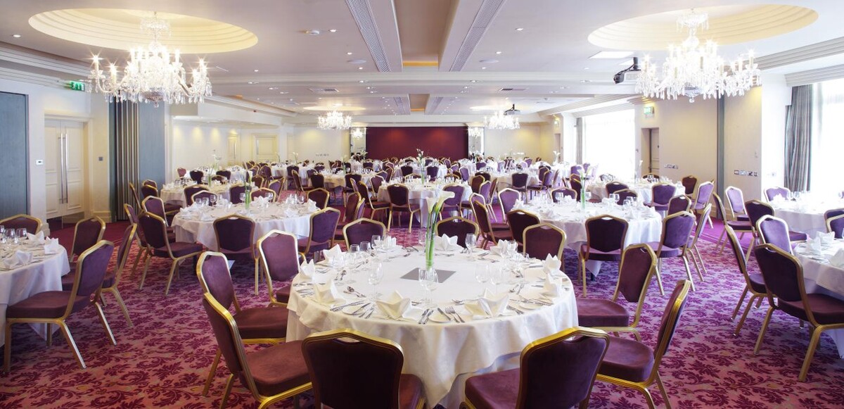 Images The Bristol Hotel