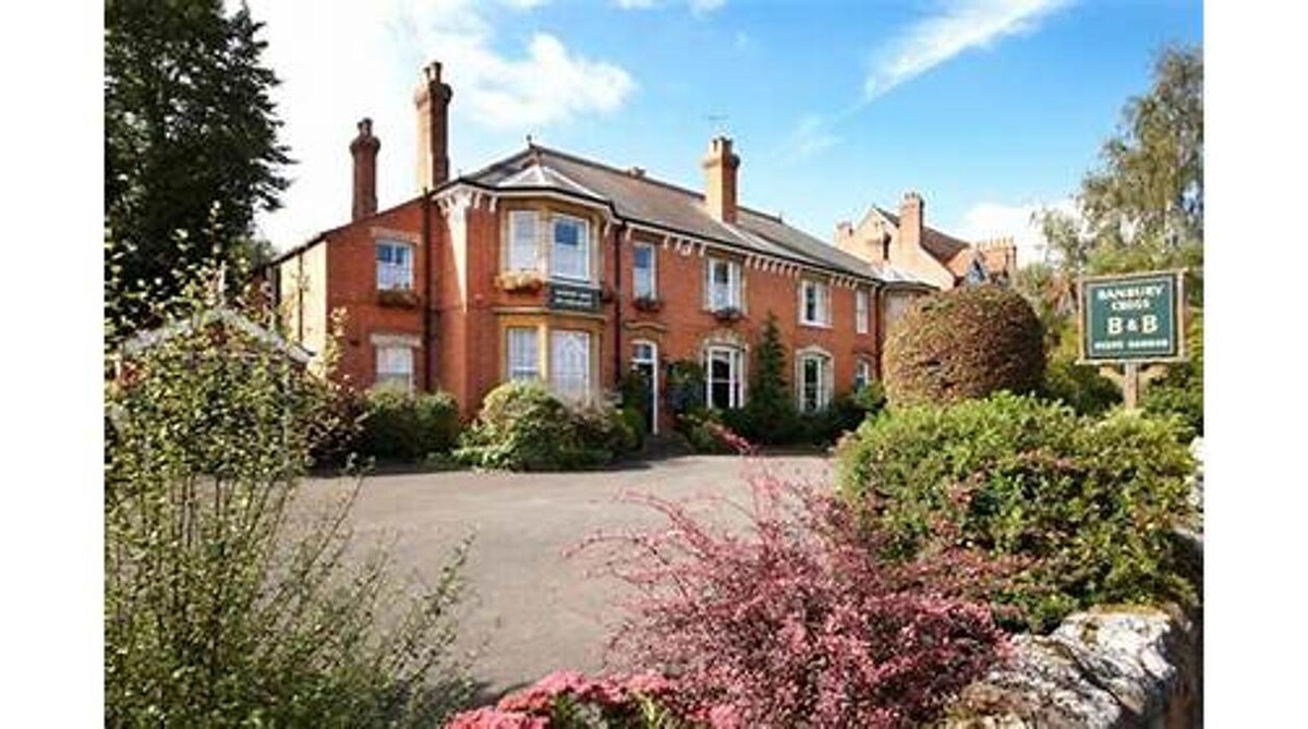 Images Banbury Cross Bed and Breakfast