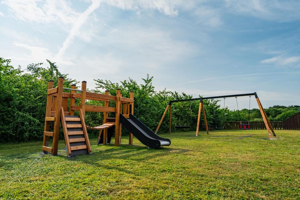 Images Tarka Holiday Park