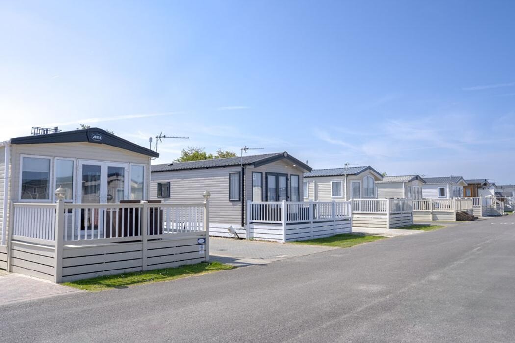 Images Dovercourt Holiday Park