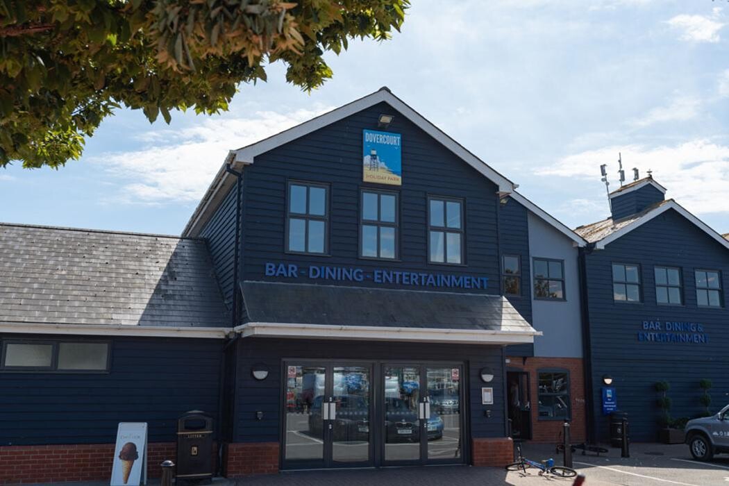 Images Dovercourt Holiday Park