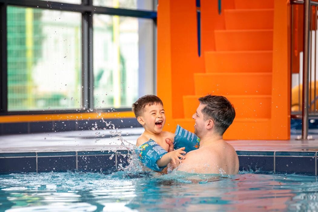 Images Dovercourt Holiday Park