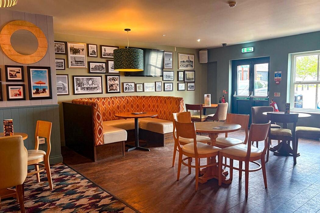 Images Dovercourt Holiday Park