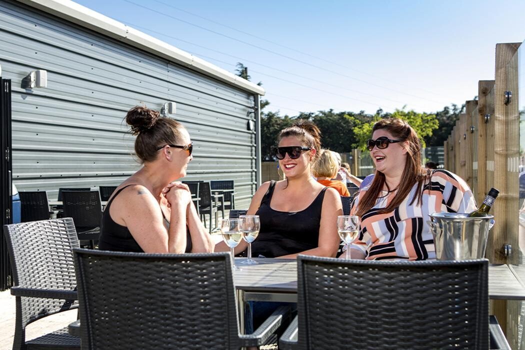 Images Birchington Vale Holiday Park
