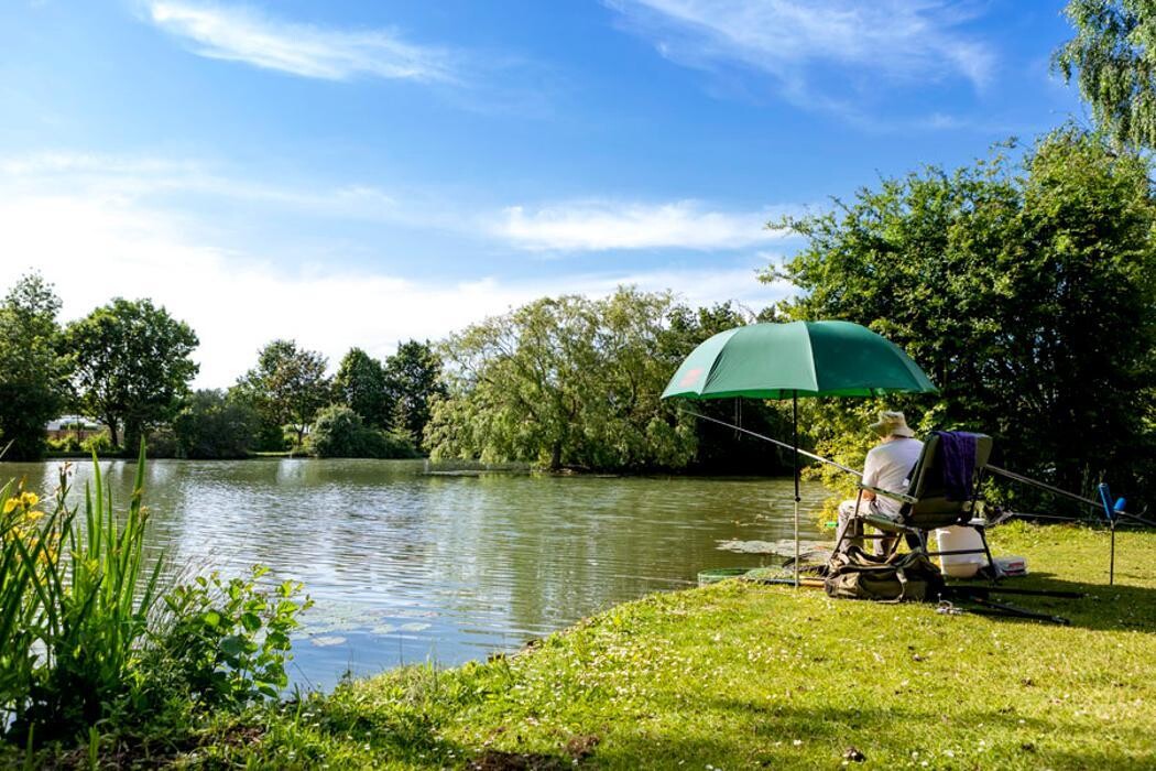 Images Carlton Meres Holiday Park