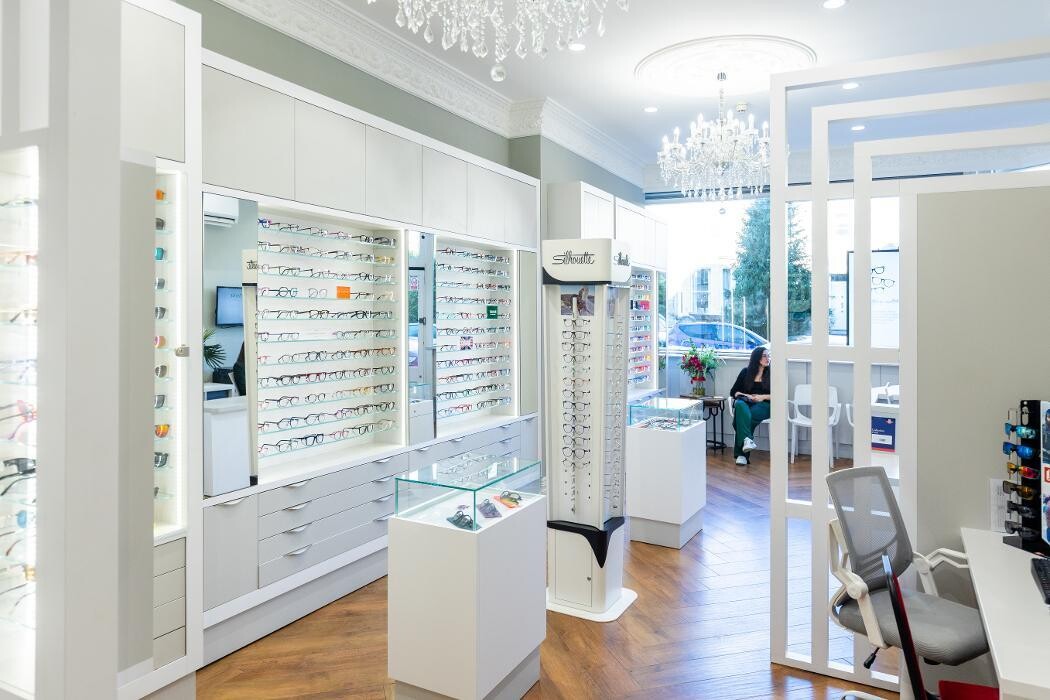 Images Juul & Payne Advanced Eyecare