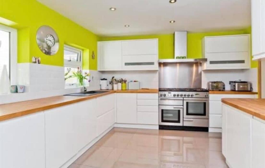 Images Collier Homes Ltd