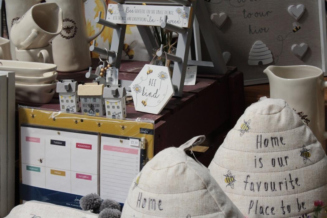Images Hillier Garden Centre Horsham