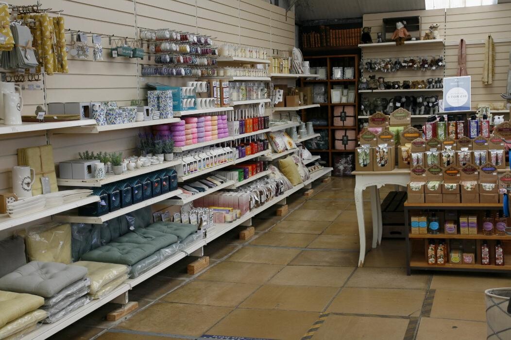 Images Hillier Garden Centre Hemel Hempstead