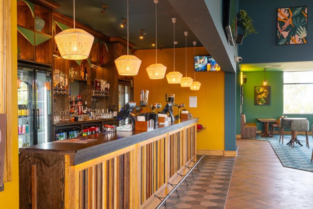 Images Hedley Wood Holiday Park