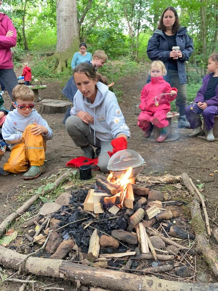 Images Laura's Explorers - Woodland Play