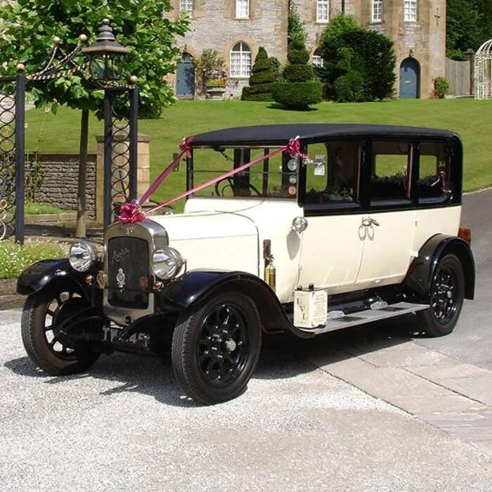 Images Laura's Vintage Limousines