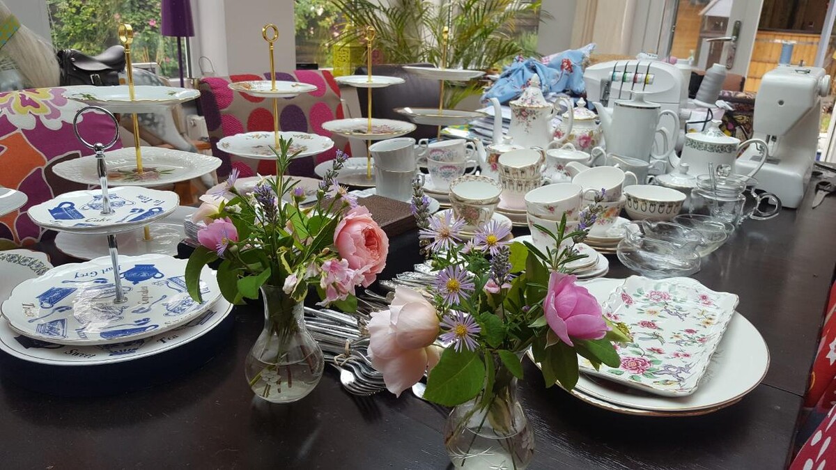 Images Mad Hatter's Afternoon Teas