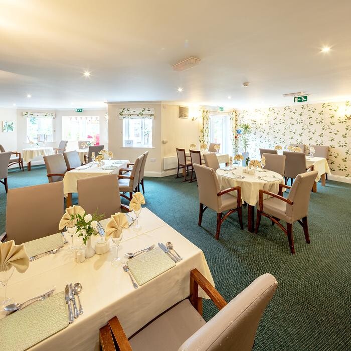 Images Loxley Park Retirement Village