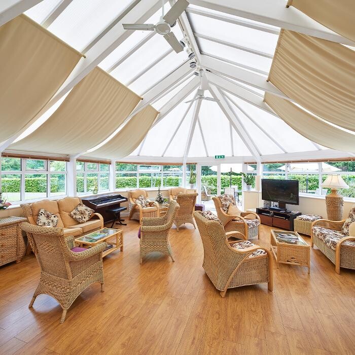 Images Loxley Park Retirement Village