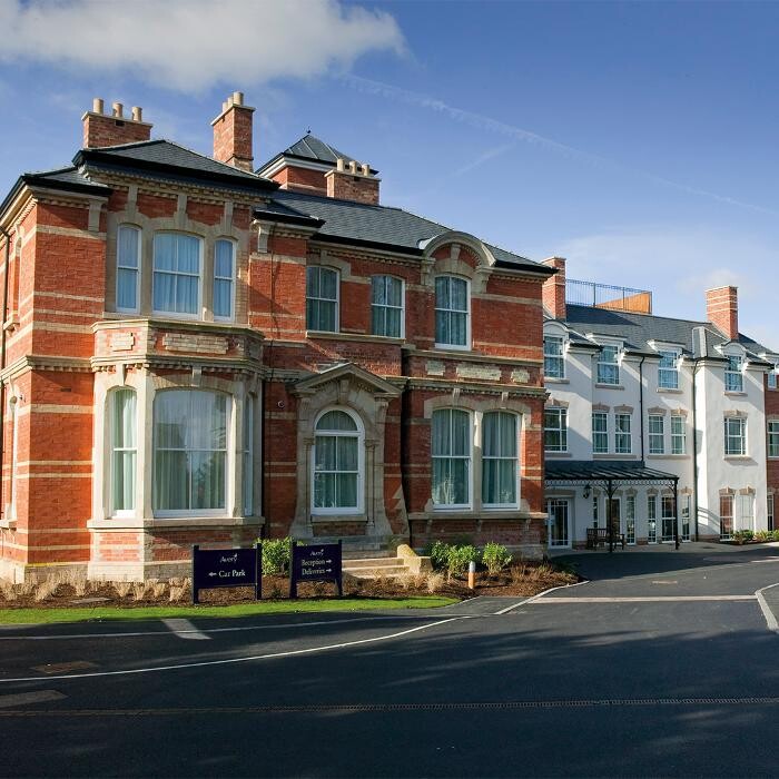 Images South Lodge Care Home