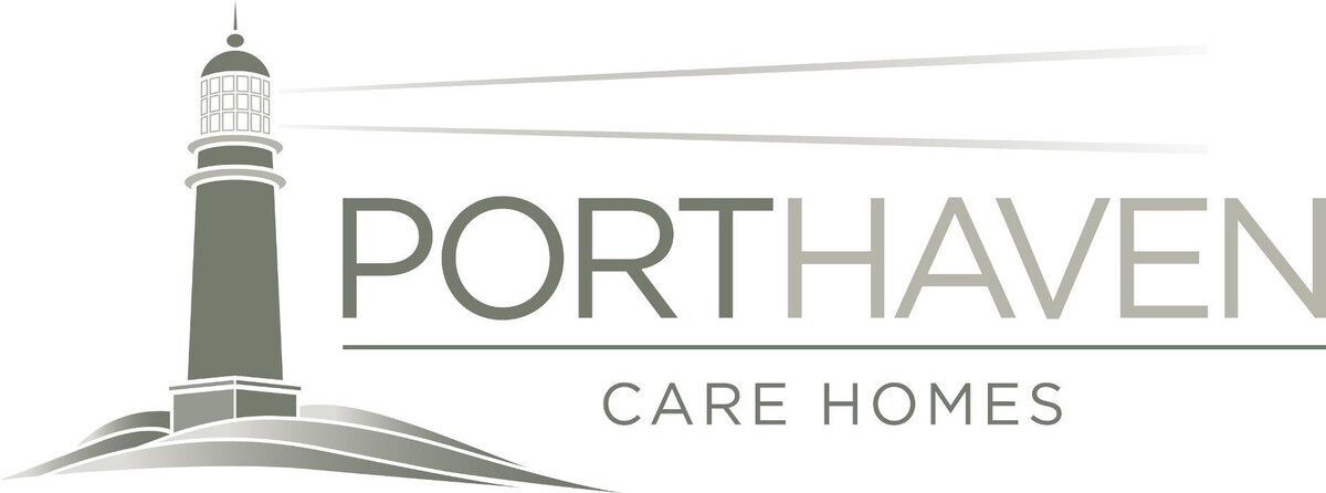 Lavender Oaks Care Home Logo