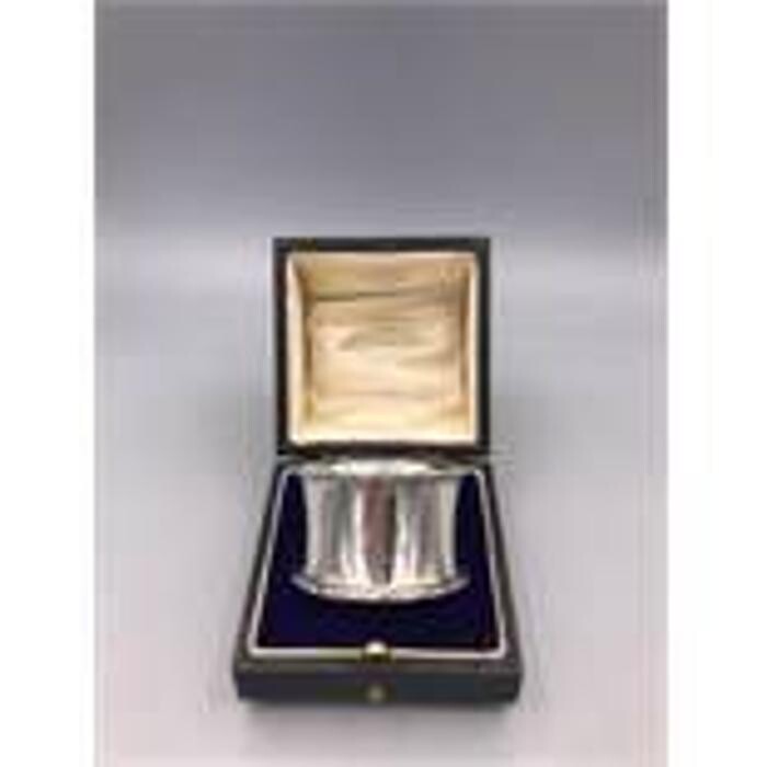 Images Windsor Auctions