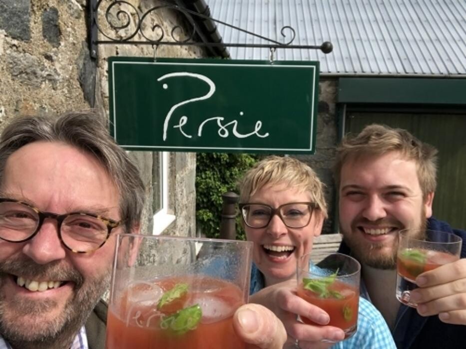 Images Persie Distillery