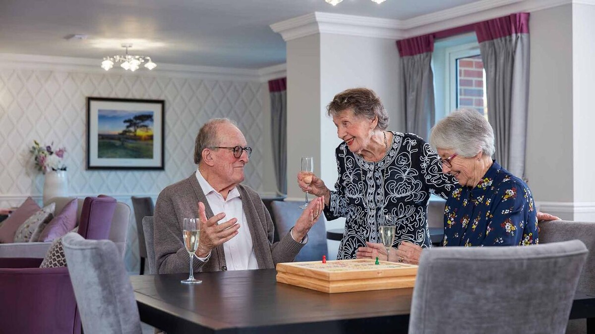 Images Churchill Living