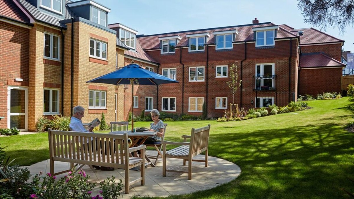 Images Churchill Living