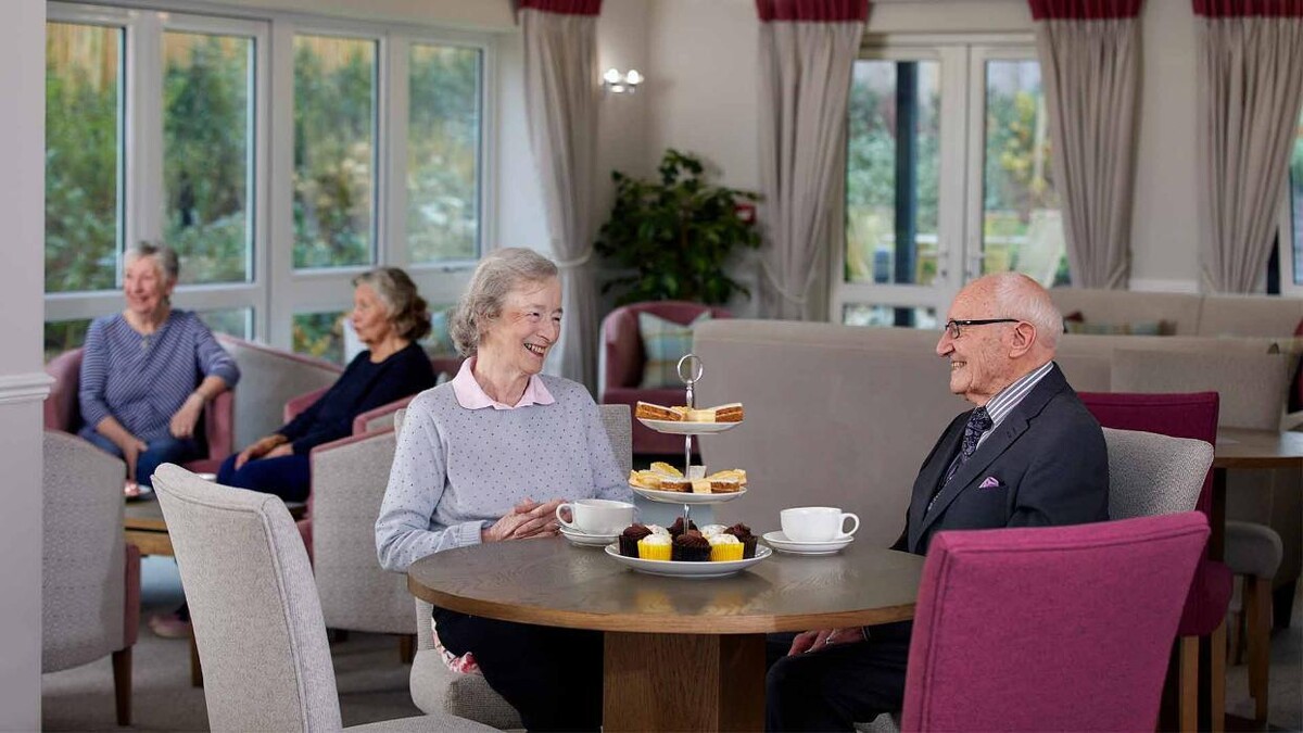 Images Churchill Living